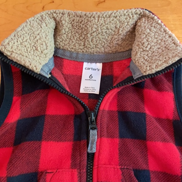 Carter’s 6 Month Fleece Vest and Pants Set - Picture 3 of 6